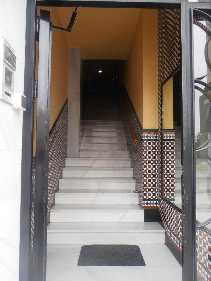 Hostal Carlos III El Ejido Exteriör bild