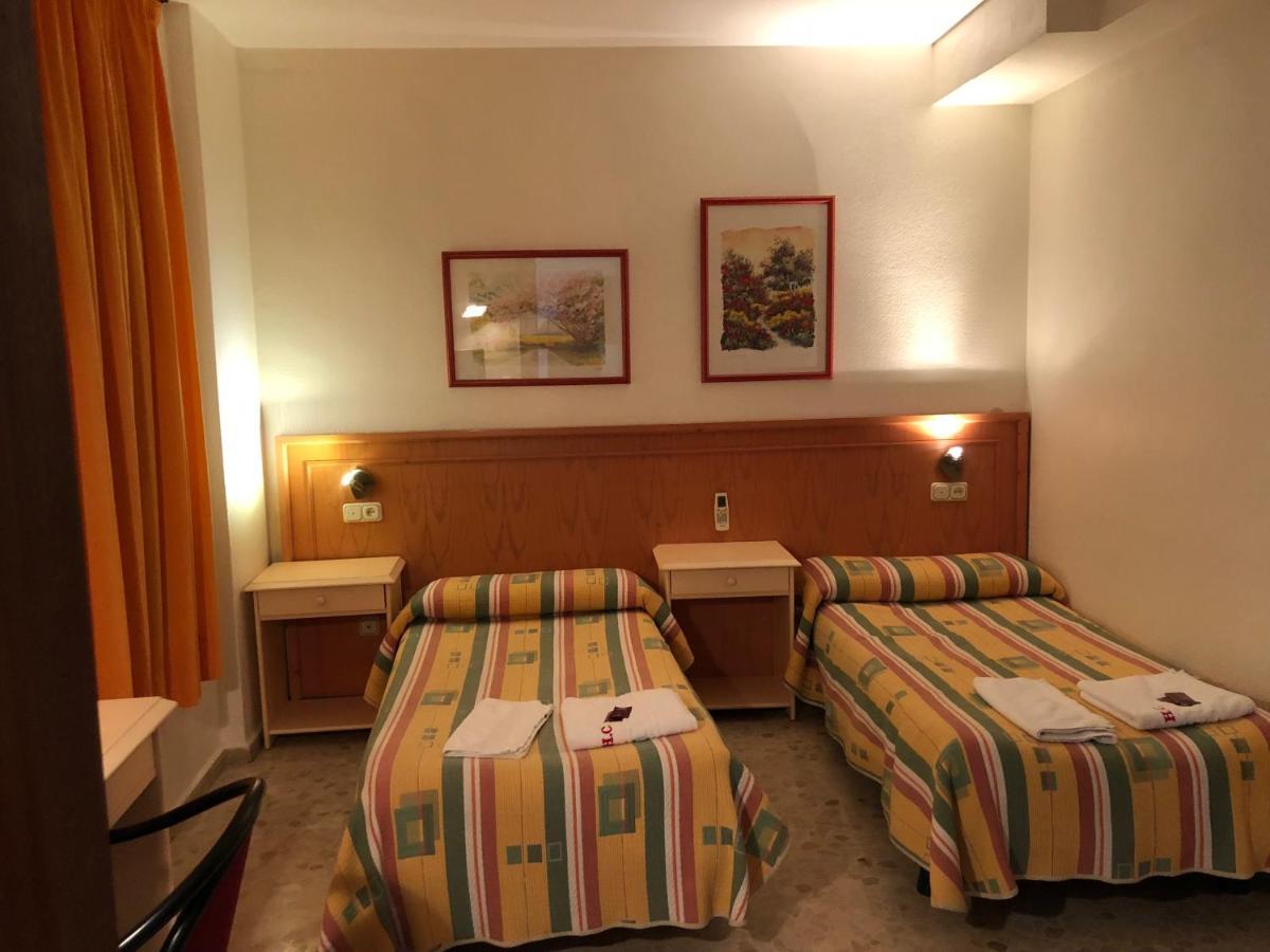 Hostal Carlos III El Ejido Exteriör bild
